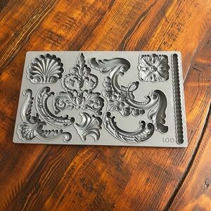 Iron Orchid Designs “Classic Elements” Silicone Ornate Mold 6x10